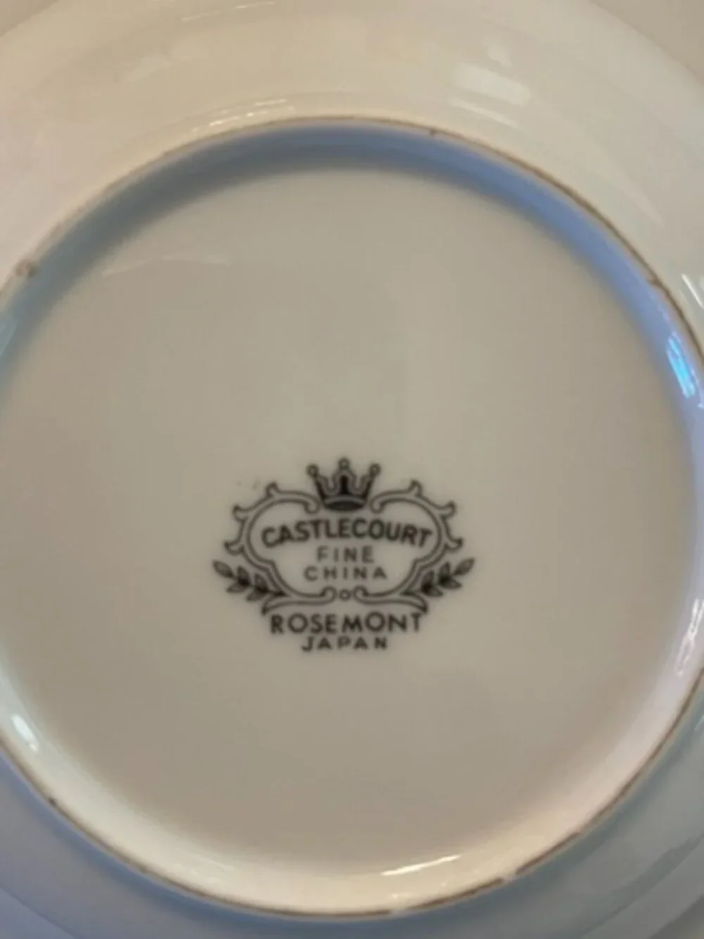 Vintage Rosemont 40 pieces Set Japan (setting for 6)